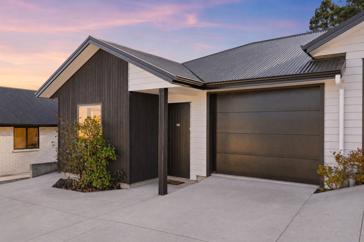 41C Heathfield Avenue, Puketaha, Hamilton - Carousel 1
