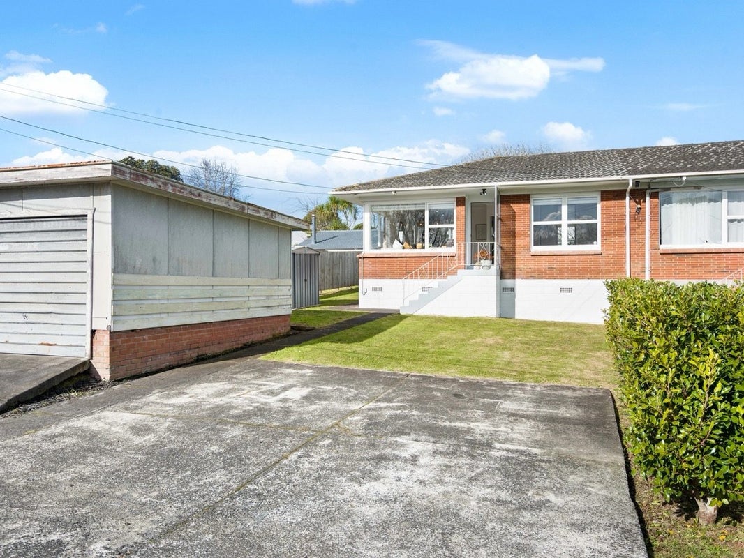 1/58 Gardner Avenue, New Lynn, Auckland - Carousel 2
