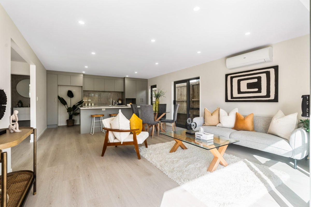 23B Tramway Road, Beach Haven, Auckland - Carousel 2