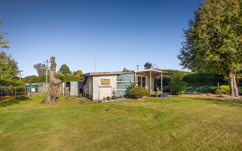 576 Maddisons Road, Christchurch - Carousel 1