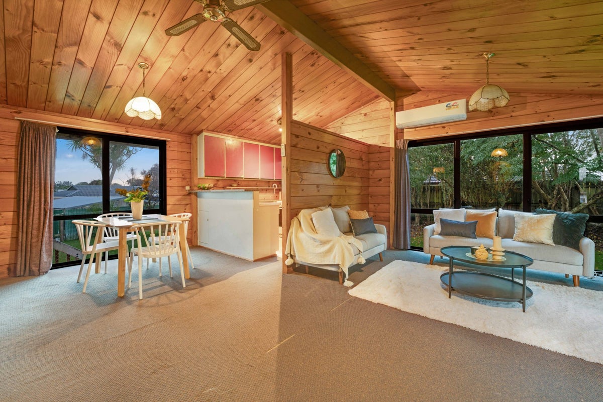 119 Dominion Road, Papakura, Papakura - Carousel 2