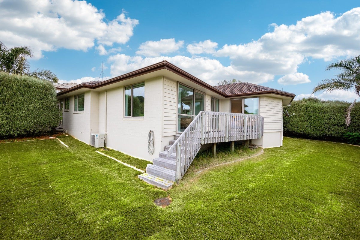 155 Gulf Harbour Drive, Gulf Harbour, Whangaparaoa - Carousel 1