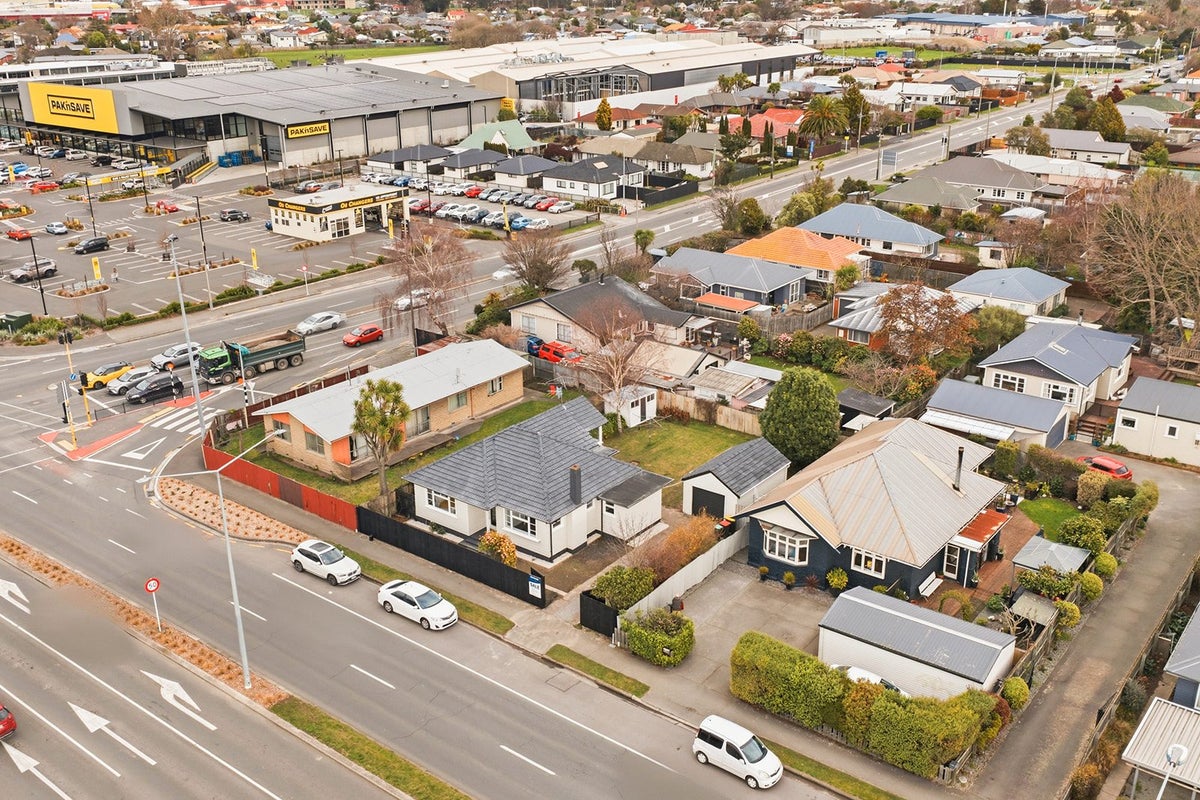 193 Main North Road, Redwood, Christchurch City, Canterbury - Carousel 34
