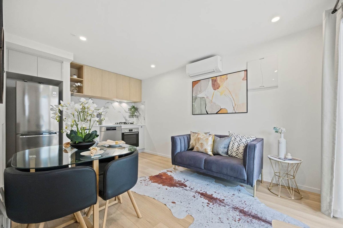 7/29 Roberton Road, Avondale, Auckland - Carousel 1