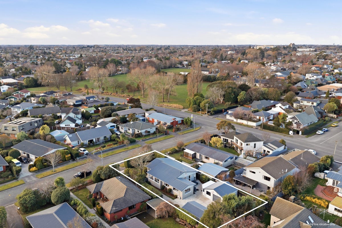 5 Birkenhead Street, Avonhead, Christchurch - Carousel 30