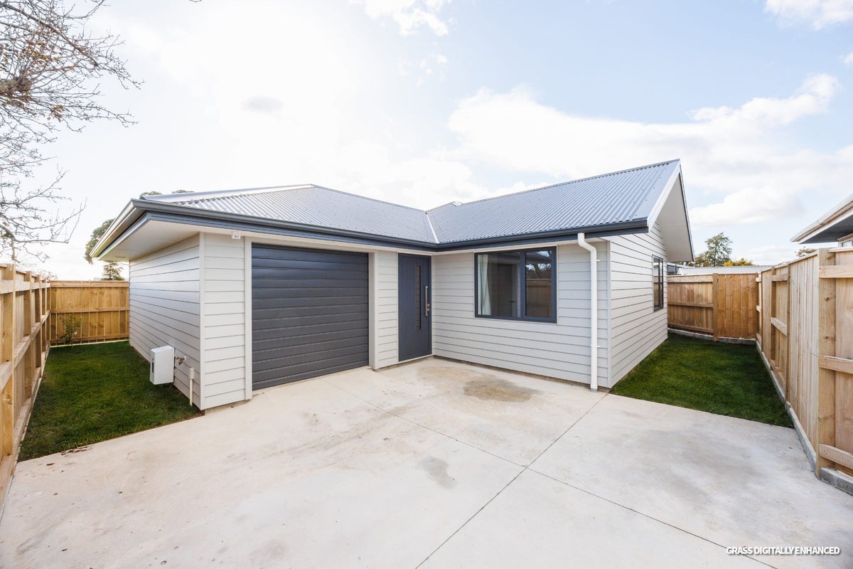 75 Herbert Avenue, Cloverlea, Palmerston North - Carousel 2