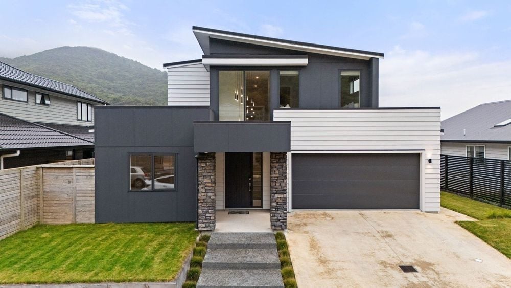 21 Porokaiwhiri Street, Crofton Downs, Wellington - Carousel 1