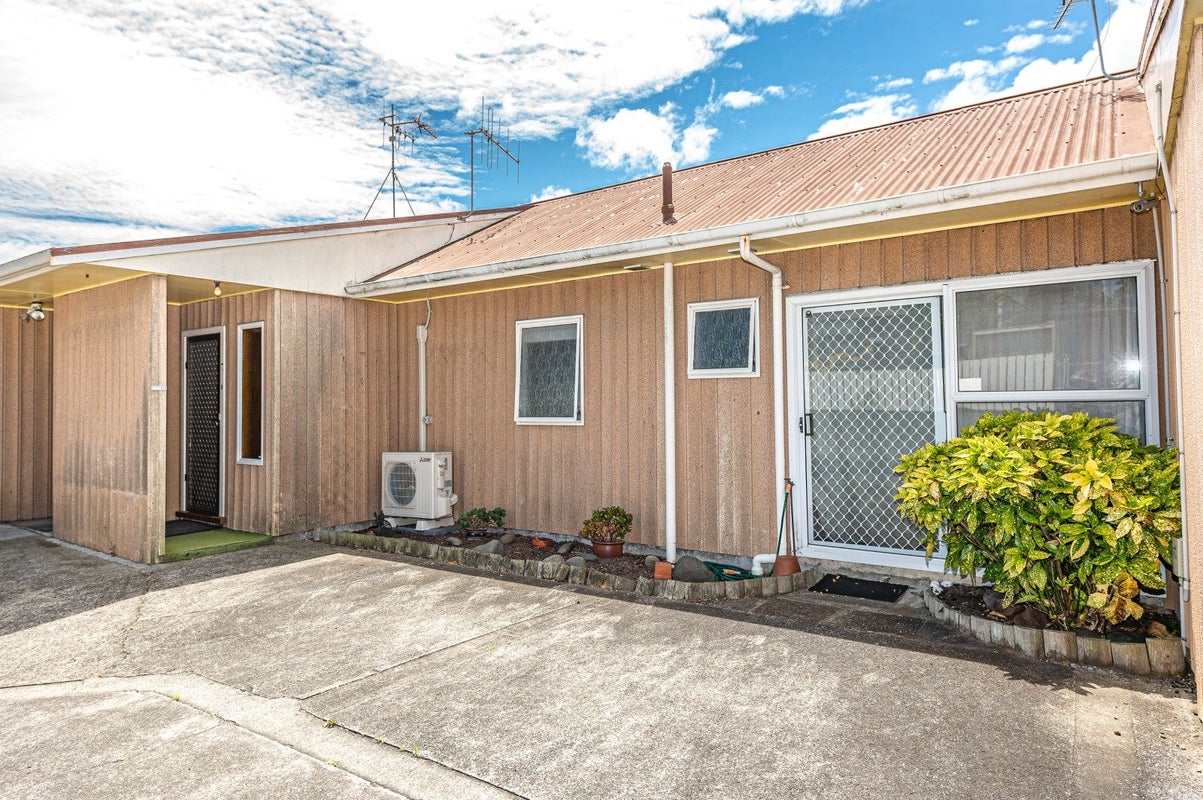 43C Ingestre Street, Whanganui, Whanganui - Carousel 21