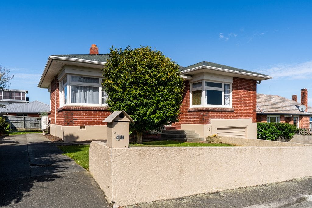 41 Regent Street, West End, Timaru - Carousel 1