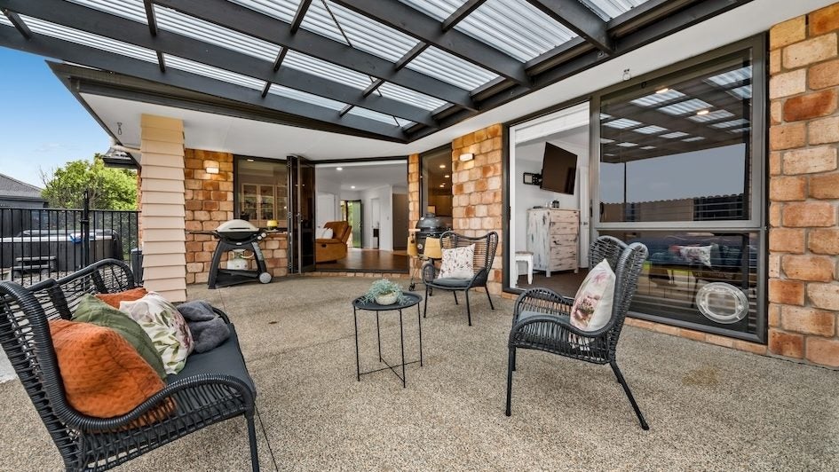 50 Constellation Avenue, Beachlands, Auckland - Carousel 1