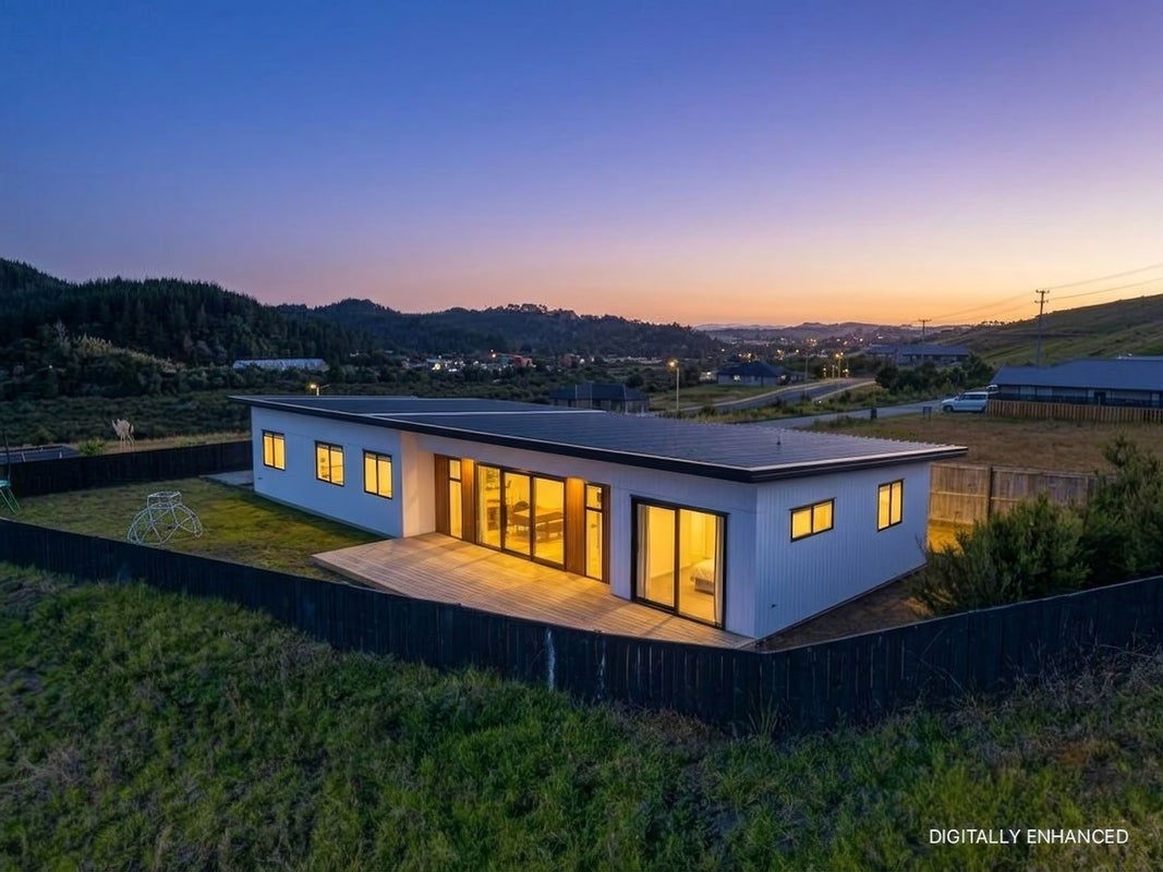 15 Taitua Terrace, Port Whangarei, Whangarei - Carousel 1