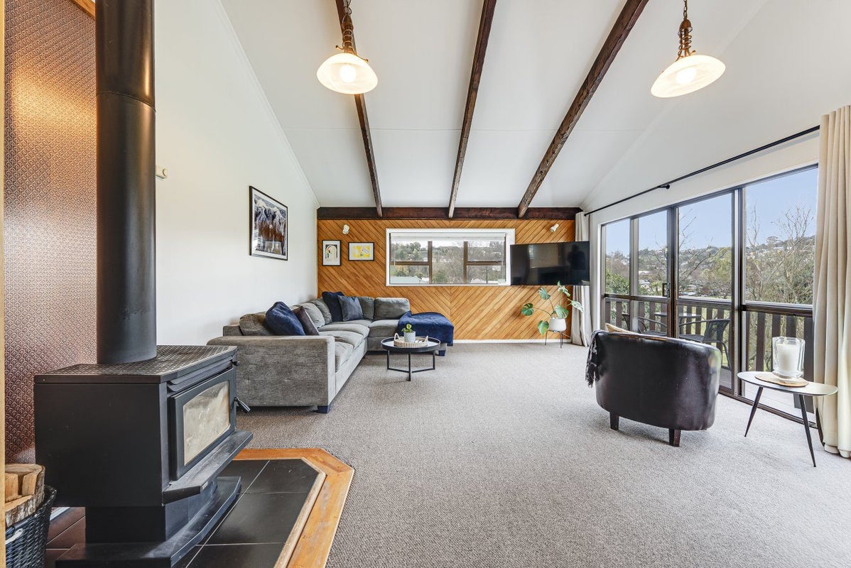 2/62A TIPAHI ST, Nelson South, NELSON - Carousel 2