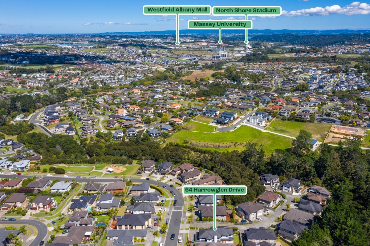 64 Harrowglen DR, Northcross, Auckland - Carousel 27