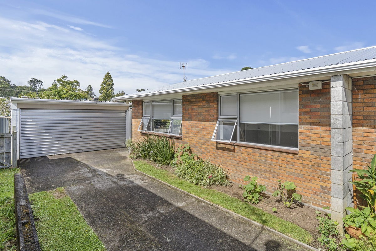 28B Pendarves Street, New Plymouth, New Plymouth - Carousel 27