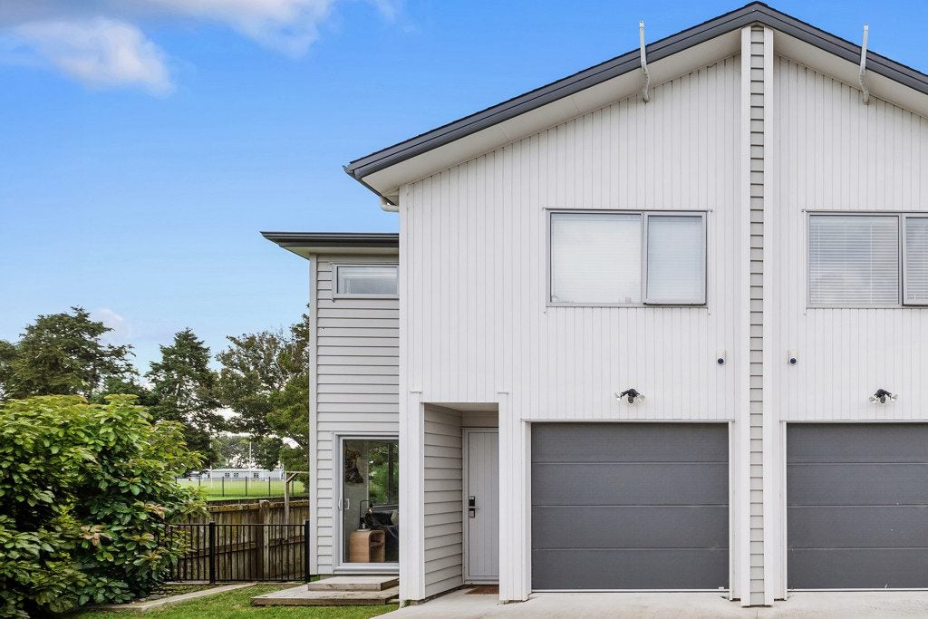 23F Laurie Avenue, Papakura, Papakura - Carousel 1