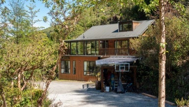 792D Glenorchy-Queenstown, Closeburn, Queenstown - Carousel 1