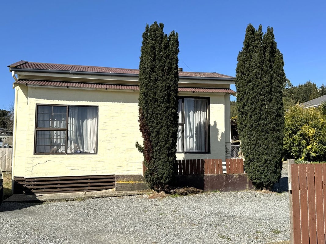 82 Salcombe Street, Kaitangata - Carousel 2