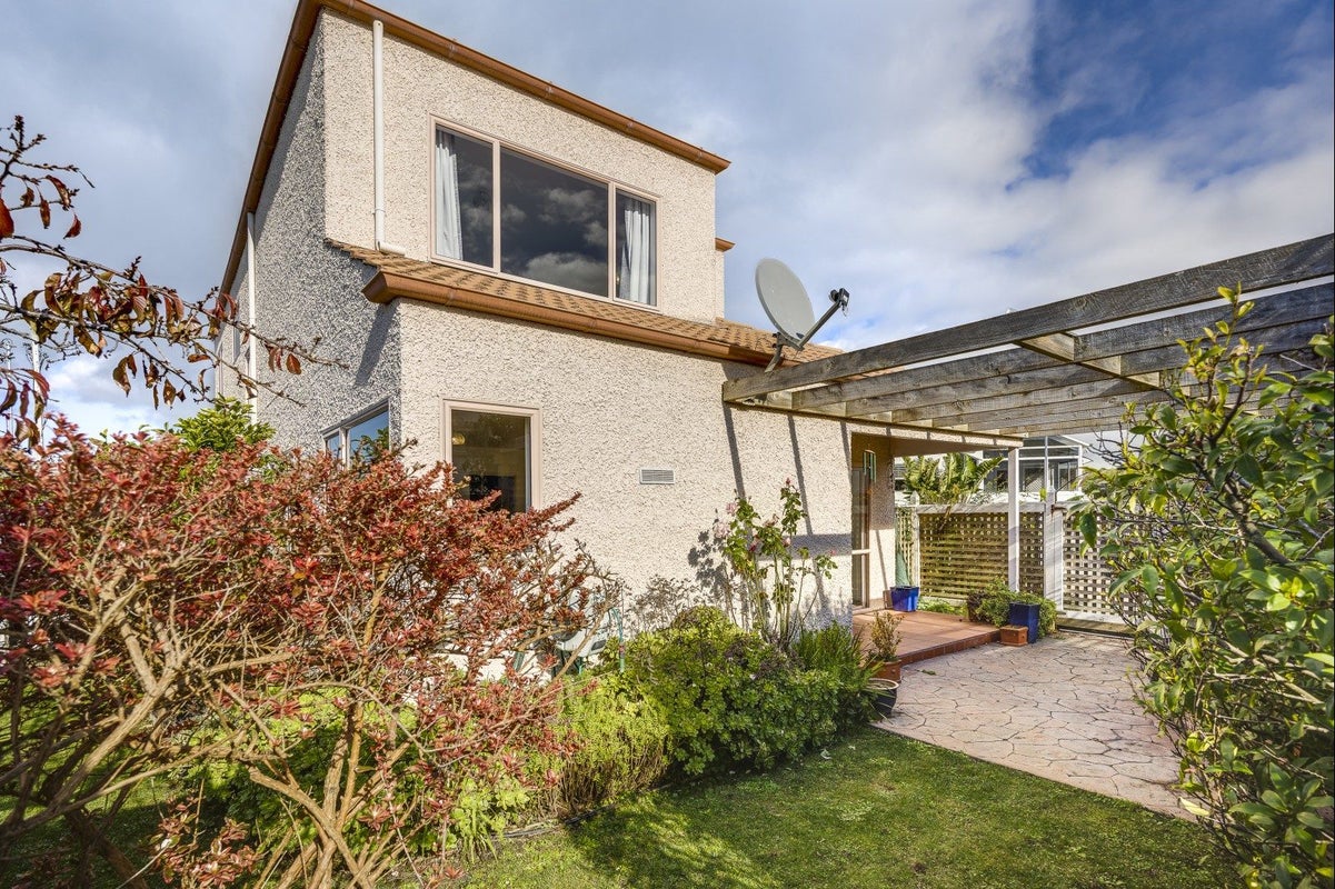 13/180 Charles Street, Westshore, Napier - Carousel 2
