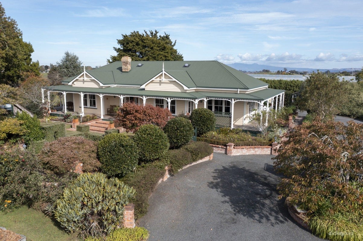 23 Lee Road, Burbush, Hamilton - Carousel 1