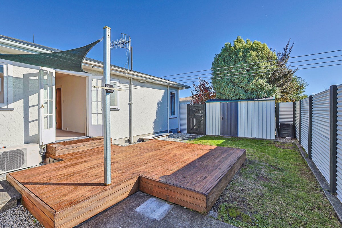 209 Mclean Street, Saint Leonards, Hastings - Carousel 17