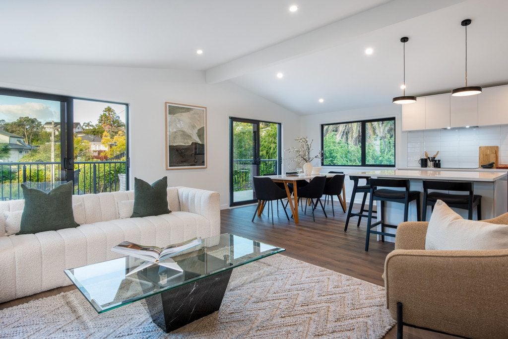 200A Beach Road, Campbells Bay, Auckland - Carousel 1