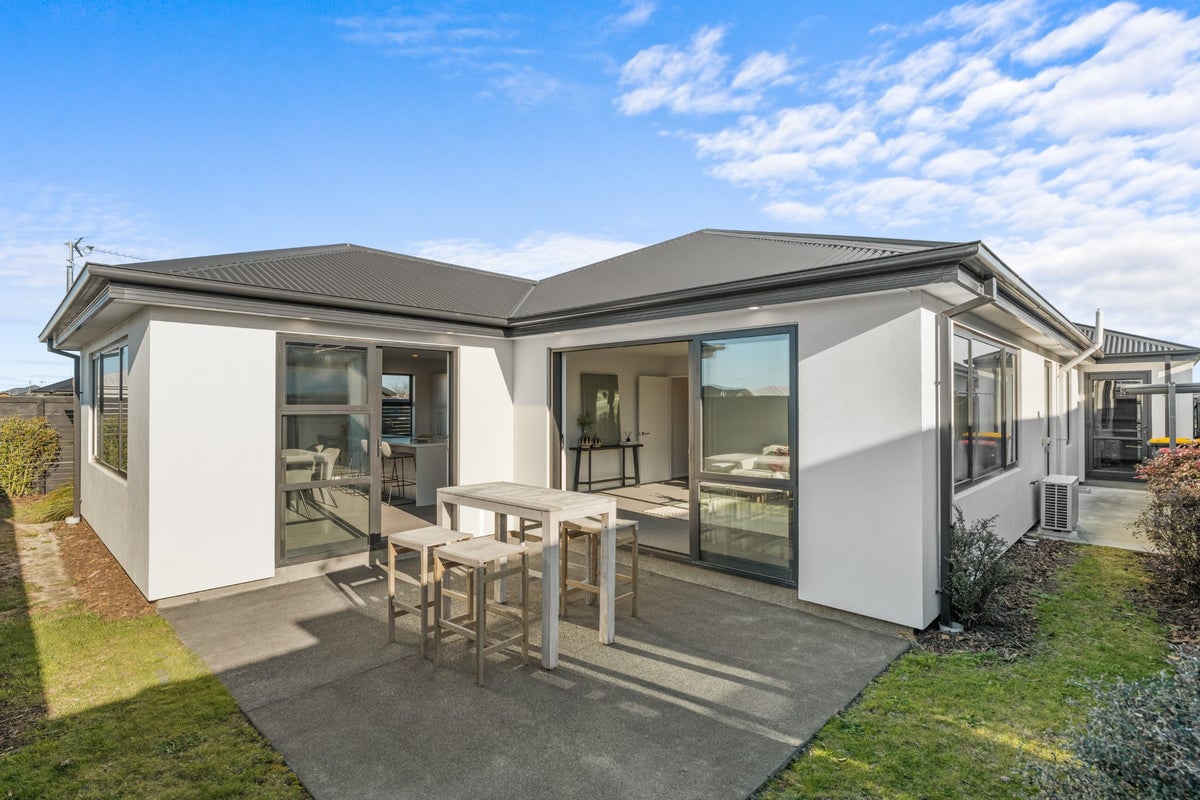 63 William Nicholls Drive, Belfast, Christchurch - Carousel 23