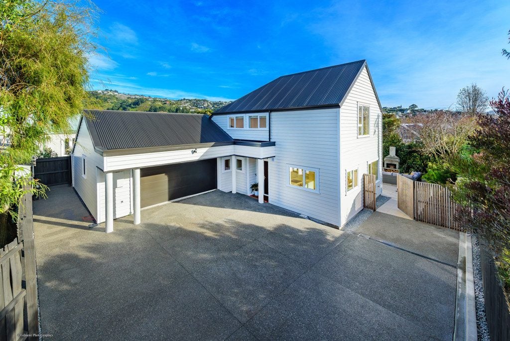 2/71 Eastern Terrace, Beckenham, Christchurch - Carousel 1