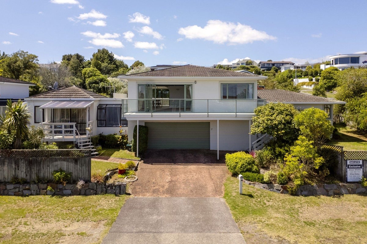 78 Ngauruhoe Street, Hilltop, Taupo - Carousel 1