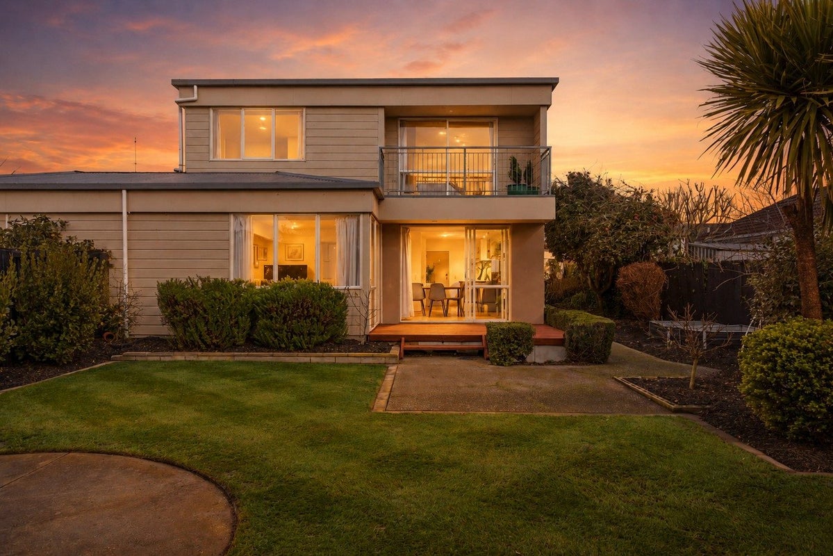 2/64A Toorak Avenue, Avonhead, Christchurch - Carousel 1