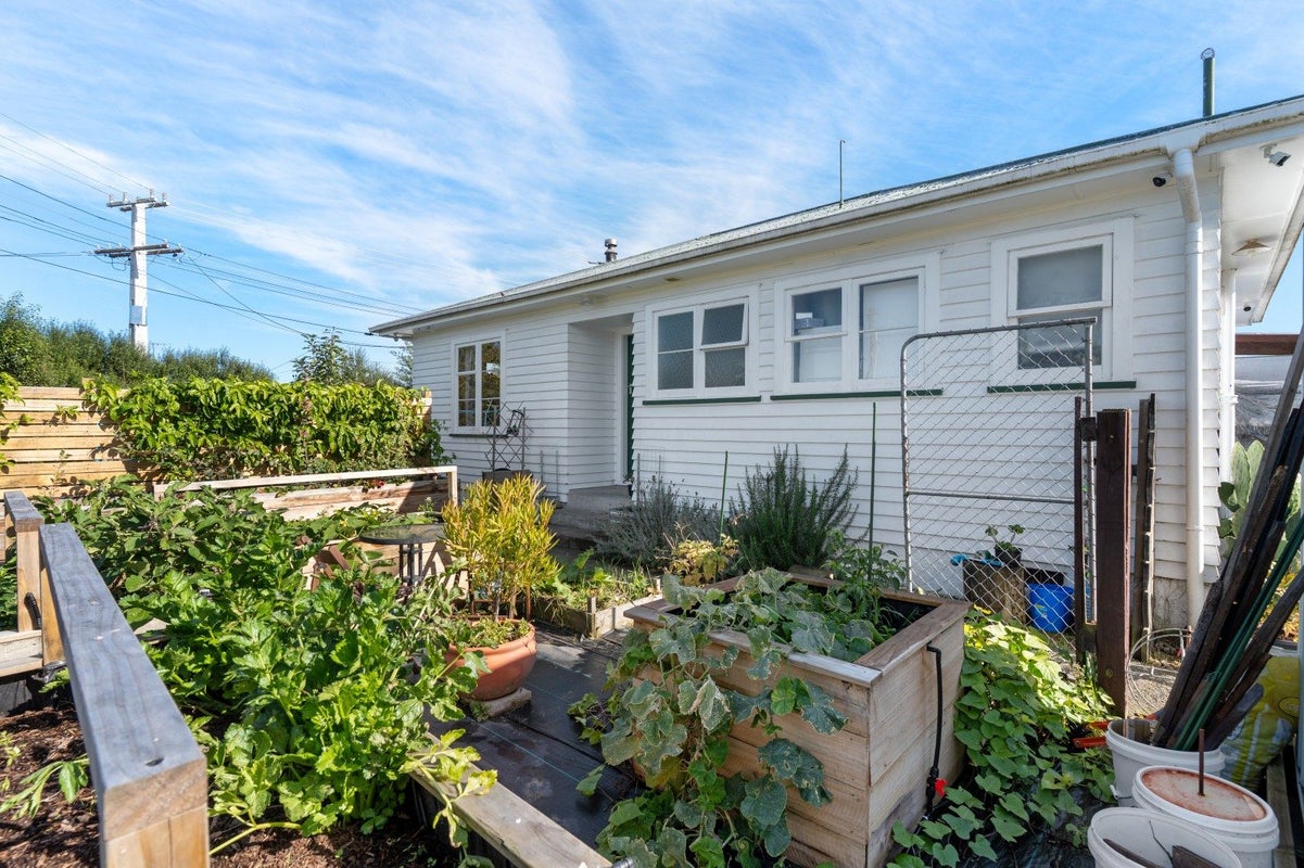 5 Huia Street, Masterton - Carousel 2