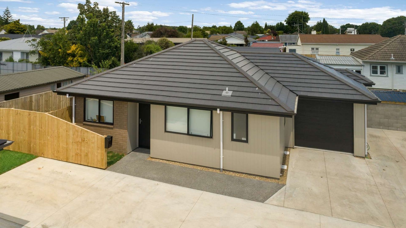 2/1150 Heaphy Terrace, Fairfield, Hamilton - Carousel 2