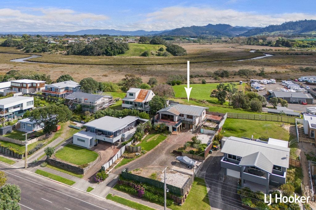 238 Seaforth Road, Waihi Beach, Waihi Beach - Carousel 2