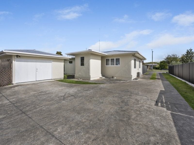 256 Kennedy Road, Onekawa, Napier - Carousel 13