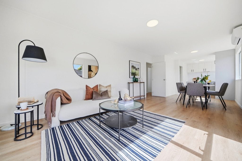 1/12 Dalmatia Place, Henderson, Waitakere City, Auckland - Carousel 2