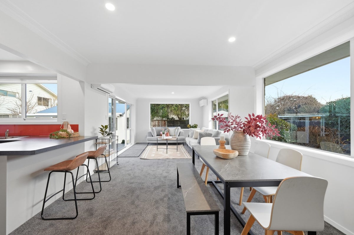 5 Birkenhead Street, Avonhead, Christchurch - Carousel 2