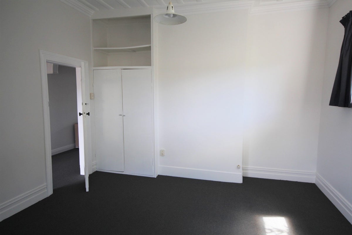 15 Paris Street, North East Valley, Dunedin - Carousel 7