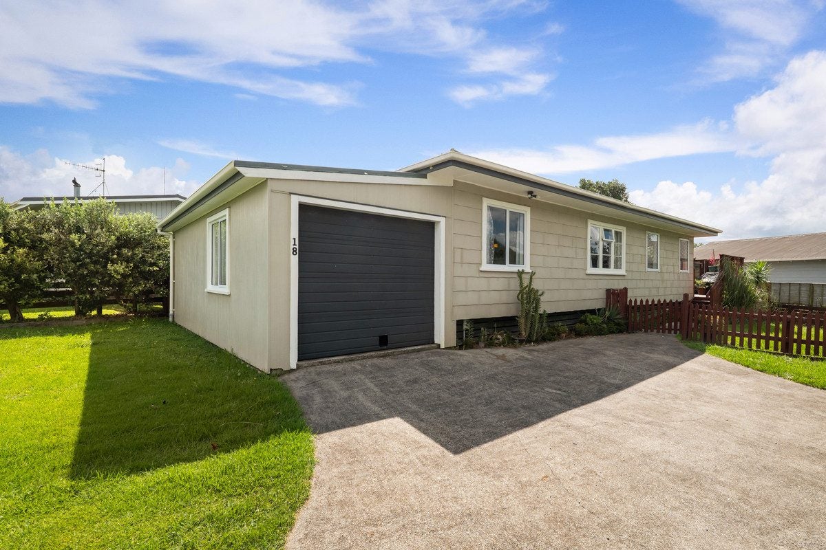 18 Church Street, Katikati, Katikati - Carousel 1
