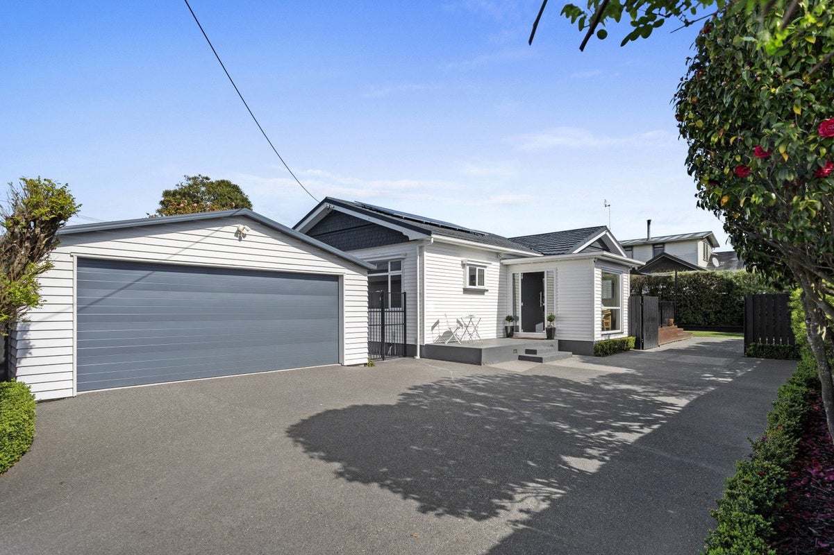 97 Barrington Street, Somerfield, Christchurch - Carousel 29