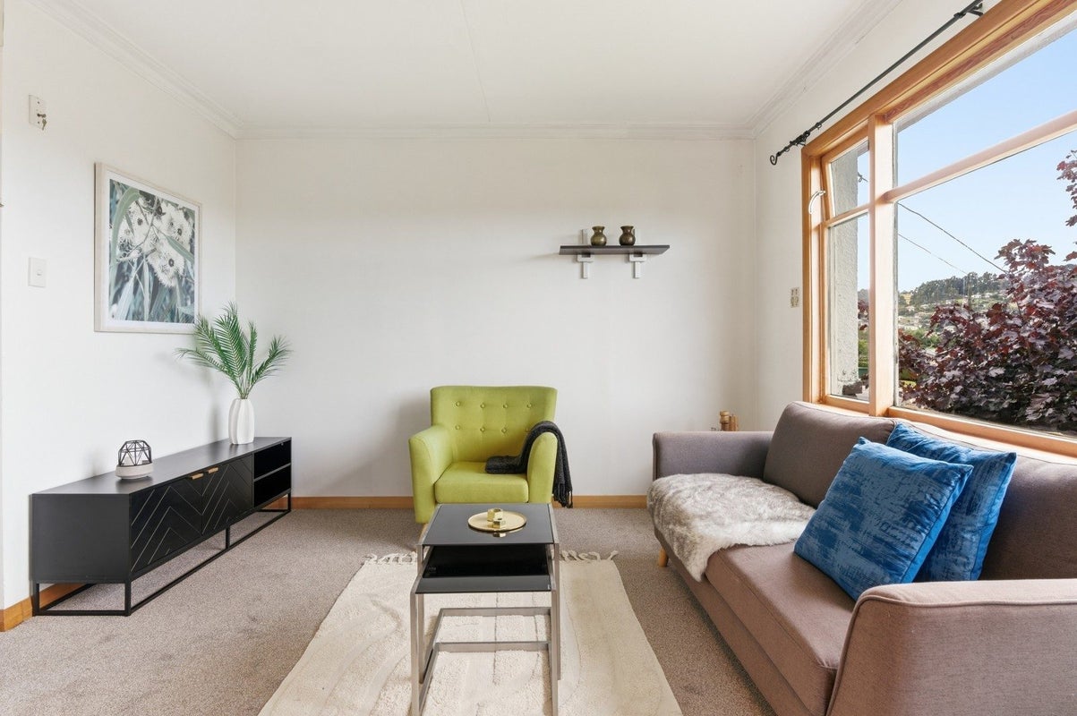 66 Waldron Crescent, Green Island, Dunedin - Carousel 2