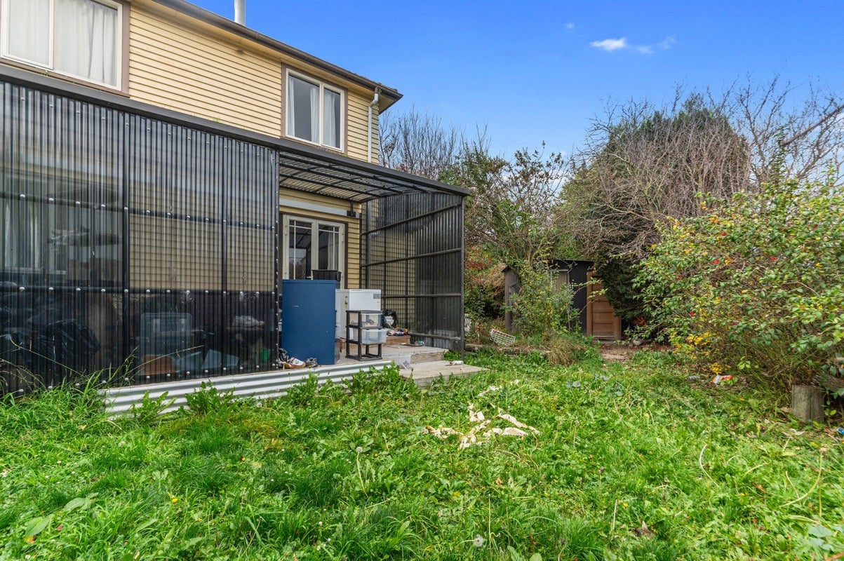 15 Rowcliffe Crescent, Avonside, Christchurch - Carousel 1