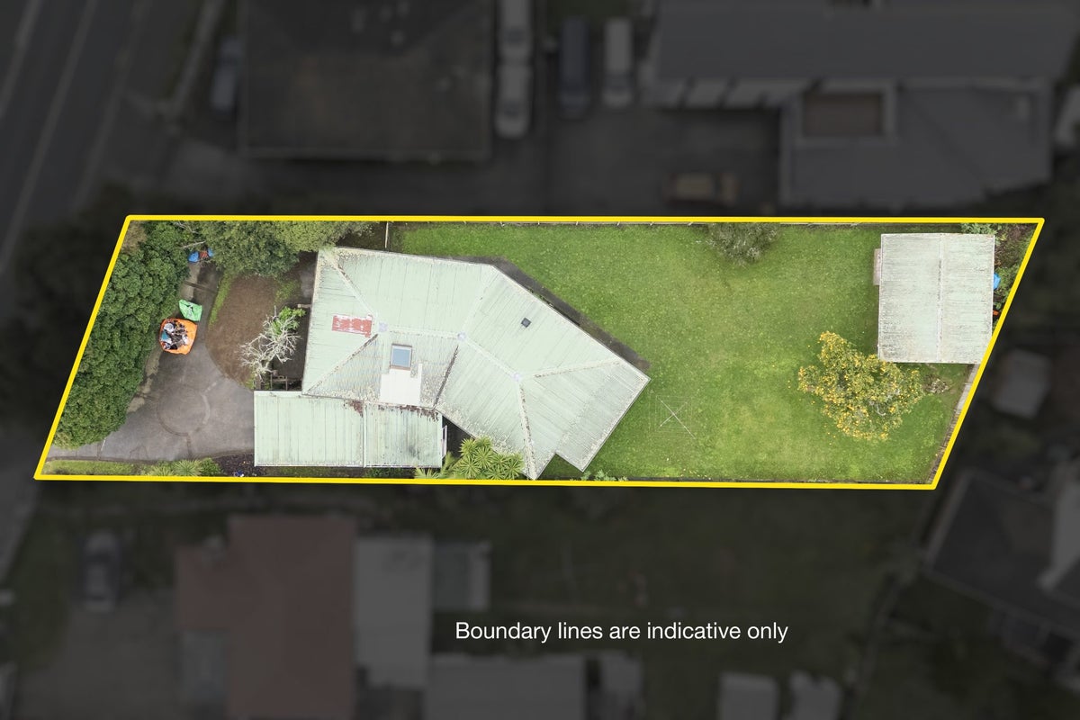 67 Maioro Street, New Windsor, Auckland - Carousel 1