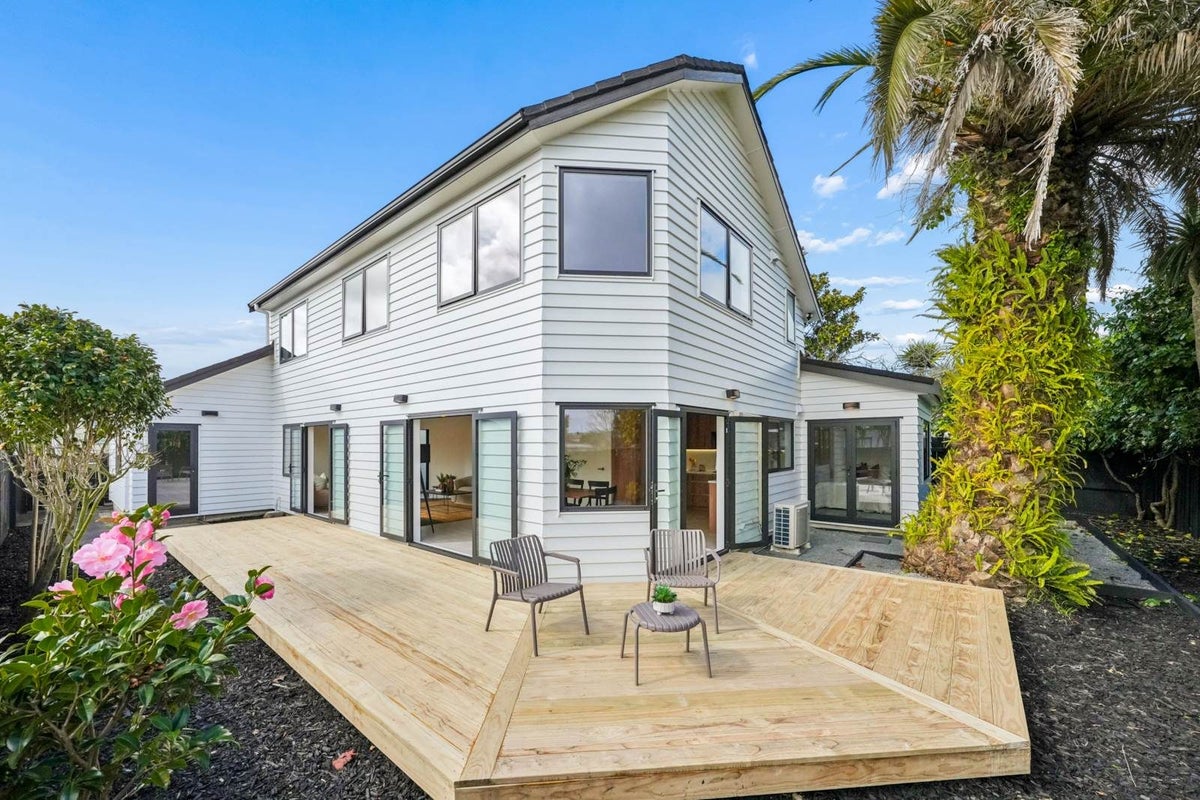 83A Taylor Street, Blockhouse Bay, Auckland - Carousel 2