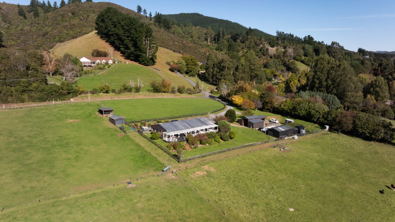 199 Mangaroa Valley Road, Mangaroa, Upper Hutt - Carousel 2