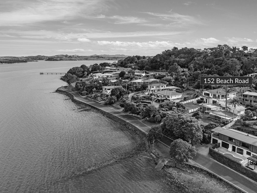 152 Beach Road, Onerahi, Whangarei - Carousel 1