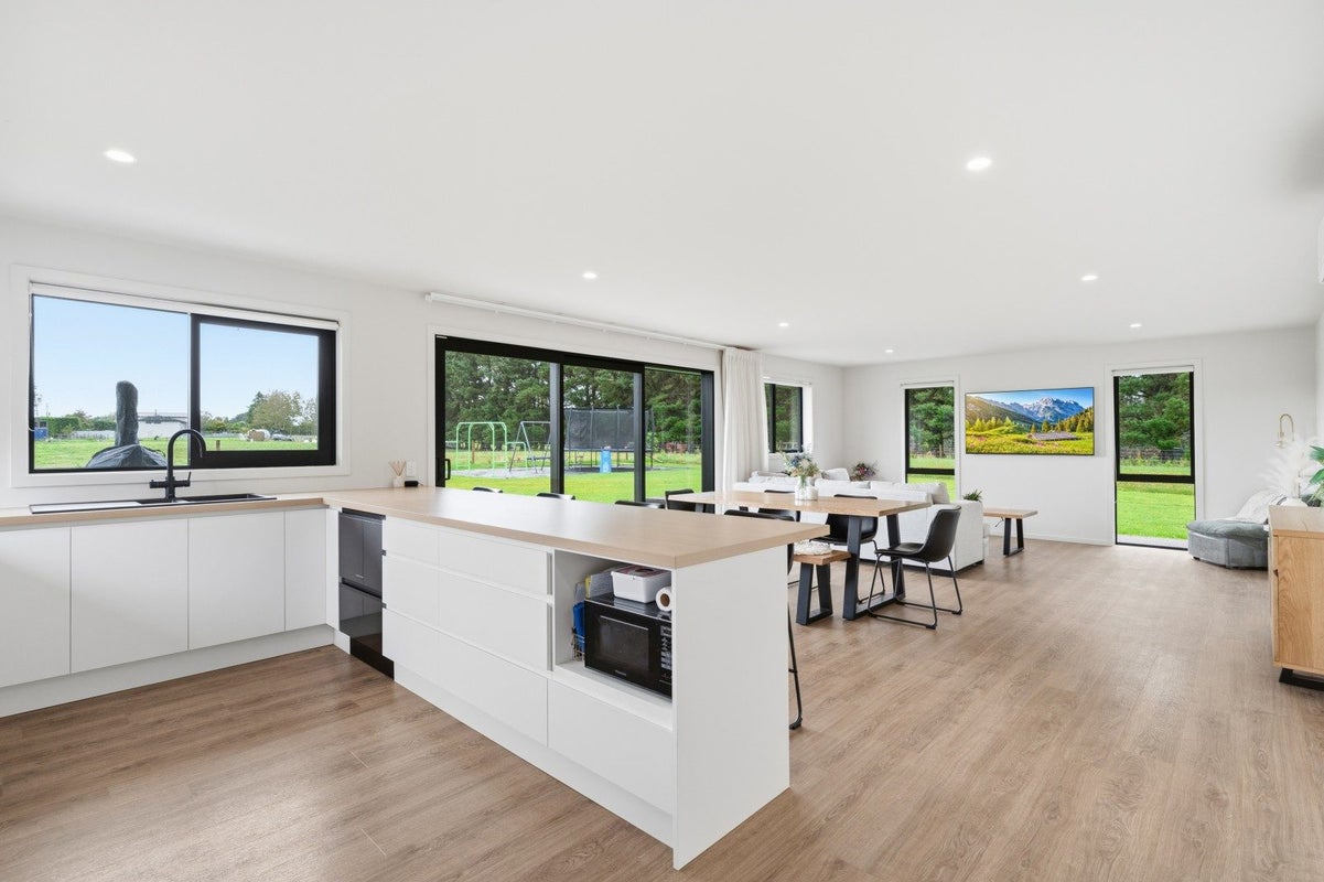 150 Fairweather Road, Mill Road, Invercargill - Carousel 2