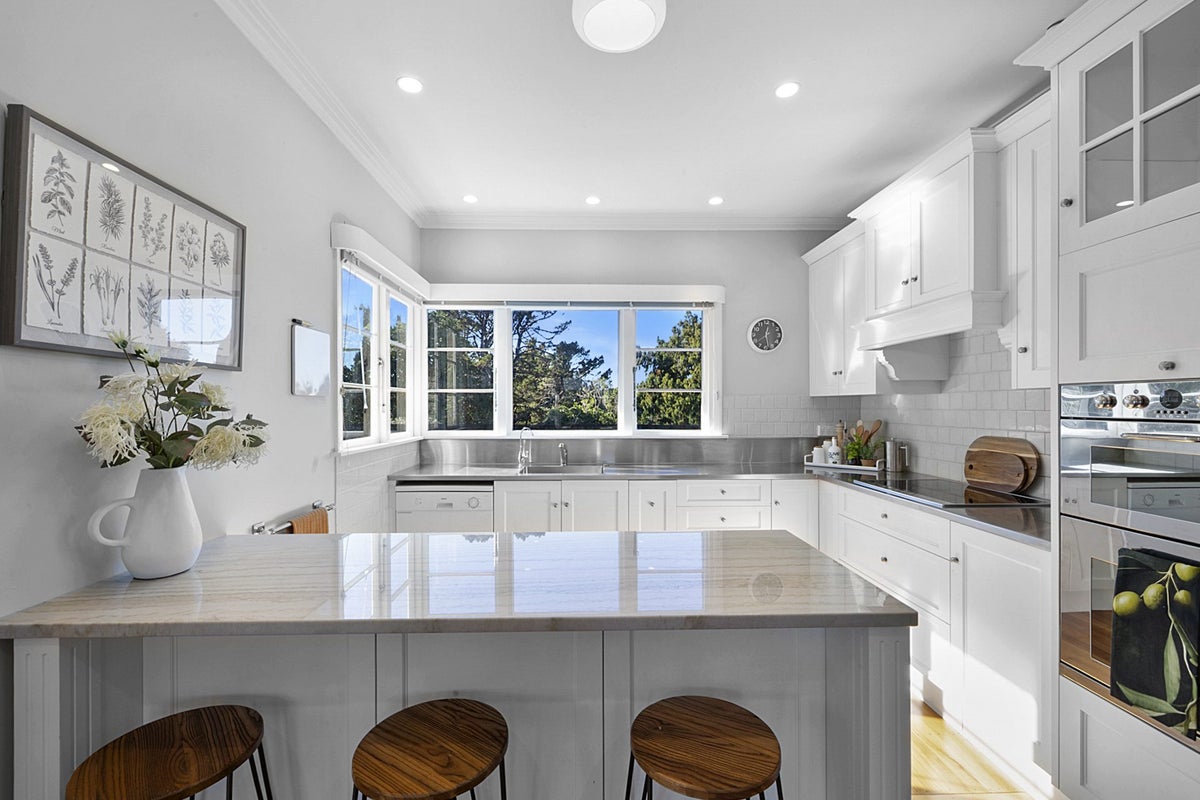 187A Carrington Street, Lower Vogeltown, New Plymouth - Carousel 2