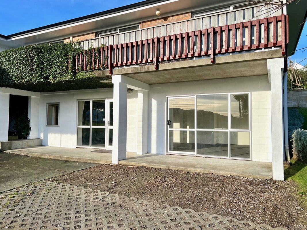 4 Bankart Street, Raglan, Raglan - Carousel 2