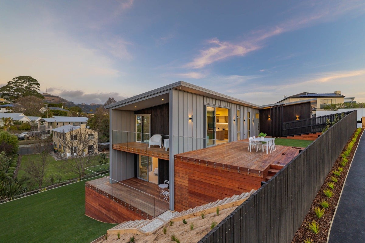 7 Sasaram Lane, Cashmere, Christchurch - Carousel 2