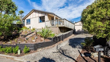 310 Mitchell Street, Brooklyn, Wellington - Carousel 1