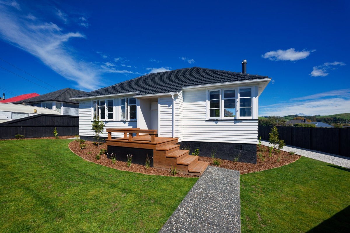 16 Davidson Terrace, Kaikoura - Carousel 2